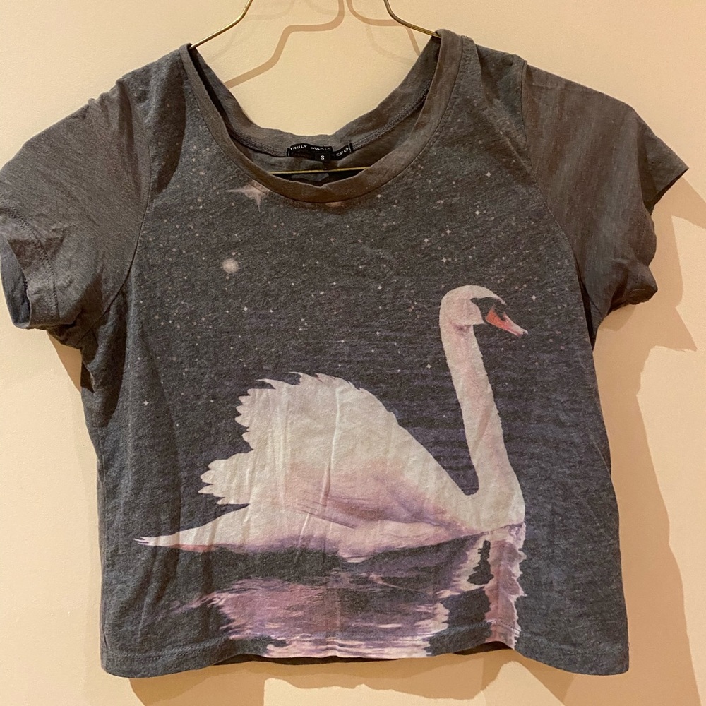 Swan tee - cropped